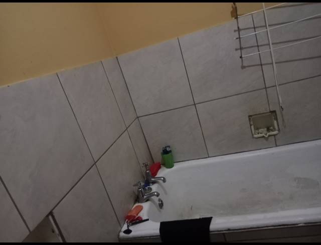 1 BEDROOM APARTMENT FOR SALE IN PIETERMARITZBURG CENTRAL